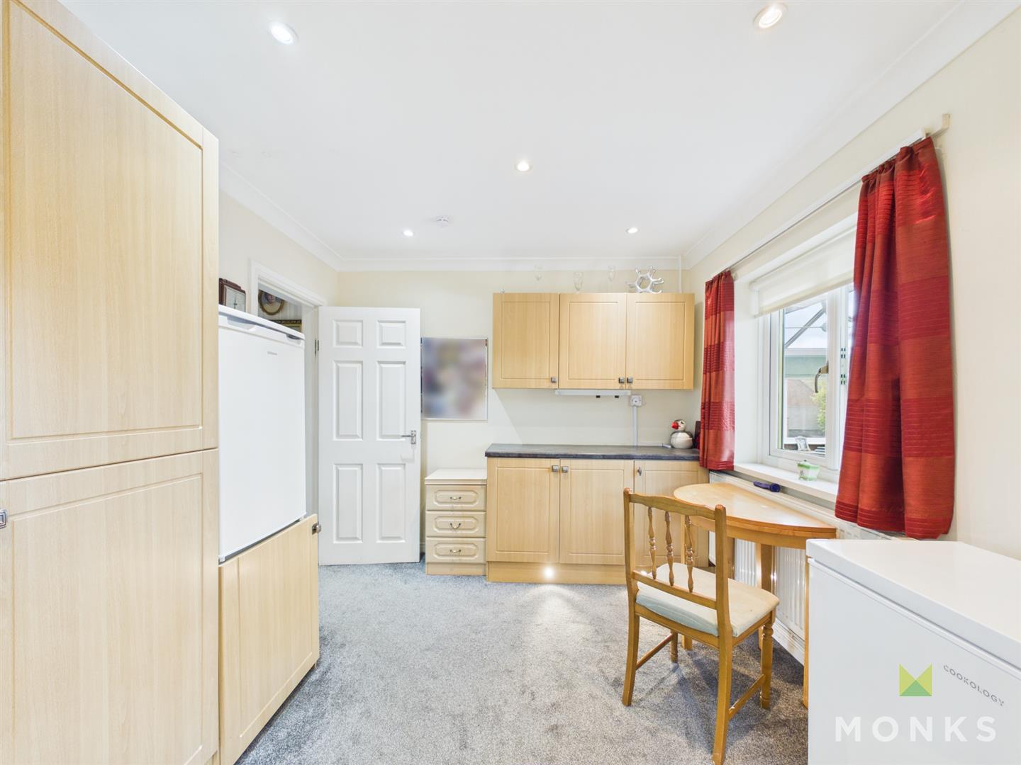 Karina Arddleen, Llanymynech, SY22 6RX For Sale